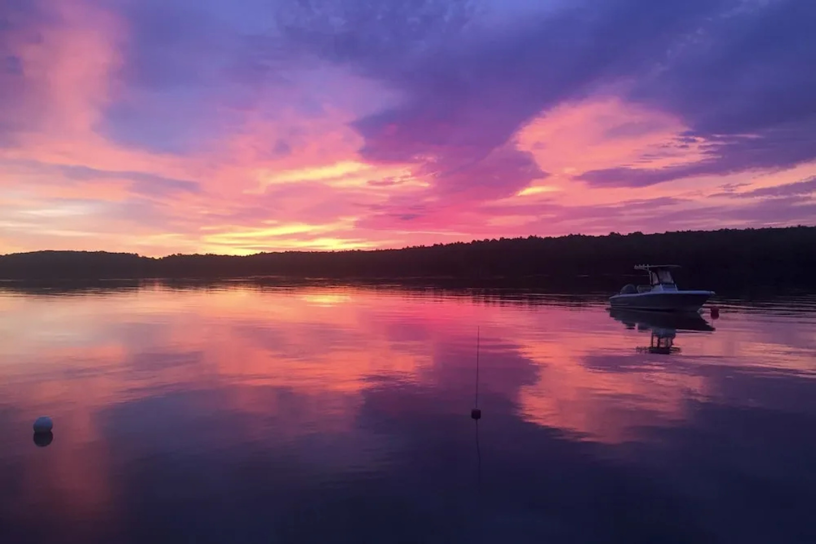 Cozy 1930s-style Waterfront Maine Cabin w/ Dock!