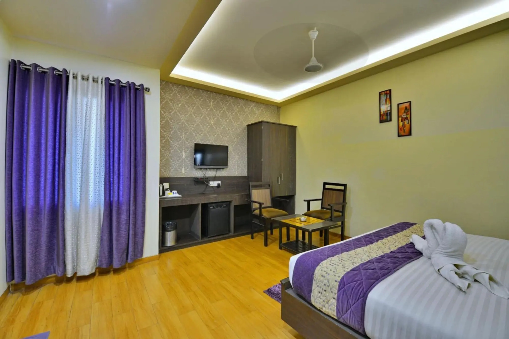 Hotel Samrat
