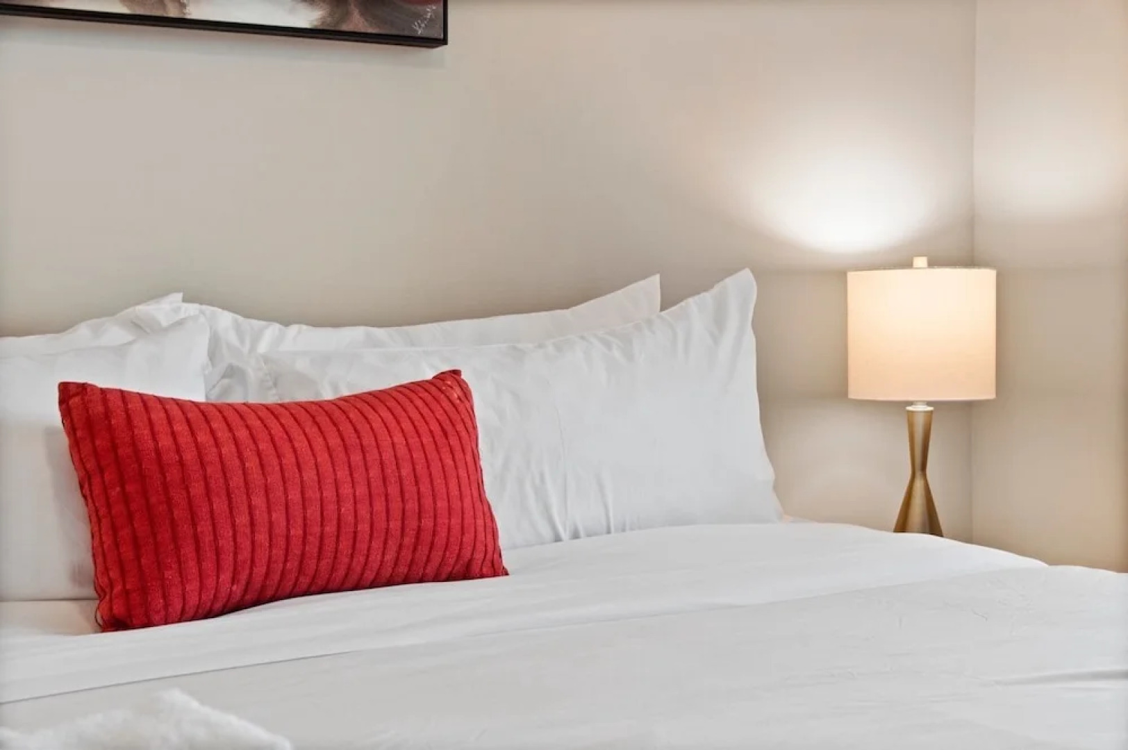 Kasa Charlotte FreeMoreWest