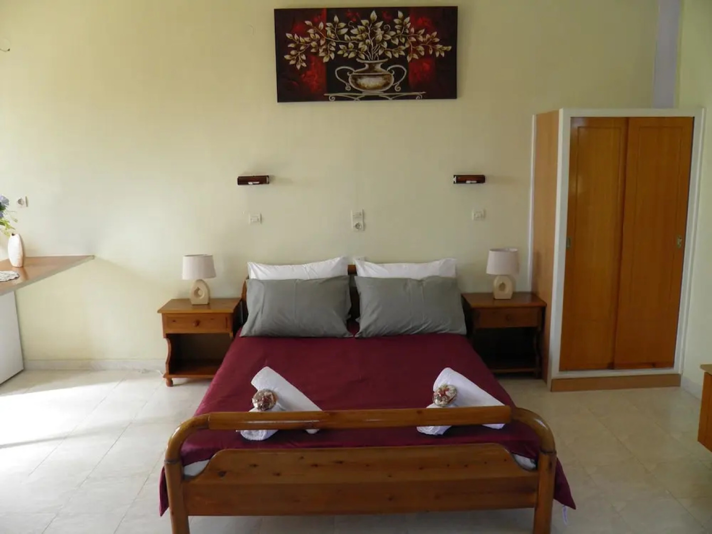 Studio in Corfou, With Pool Access, Balcony and Wifi