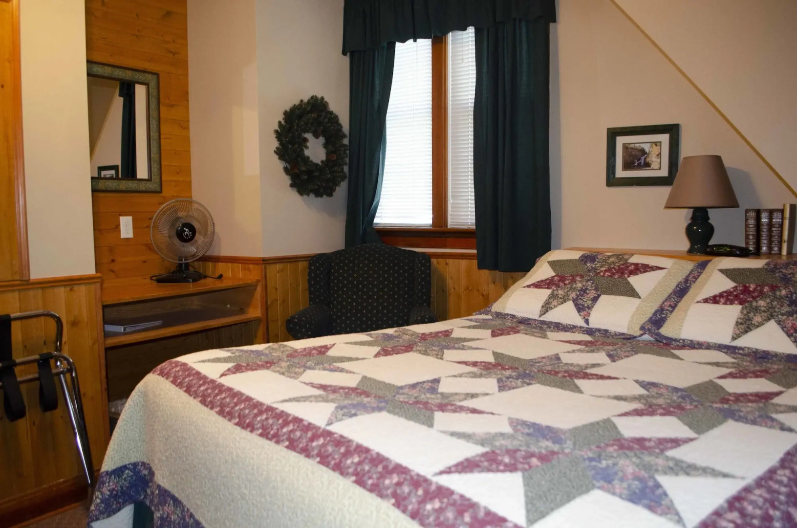 Crandell Mountain Lodge