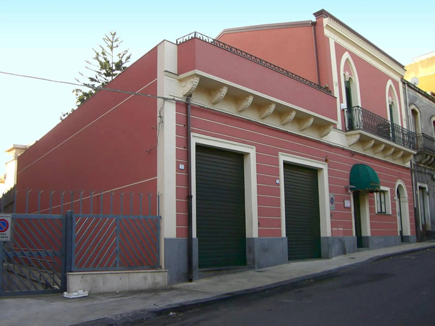 Alhambra B&B Guest House di Charme