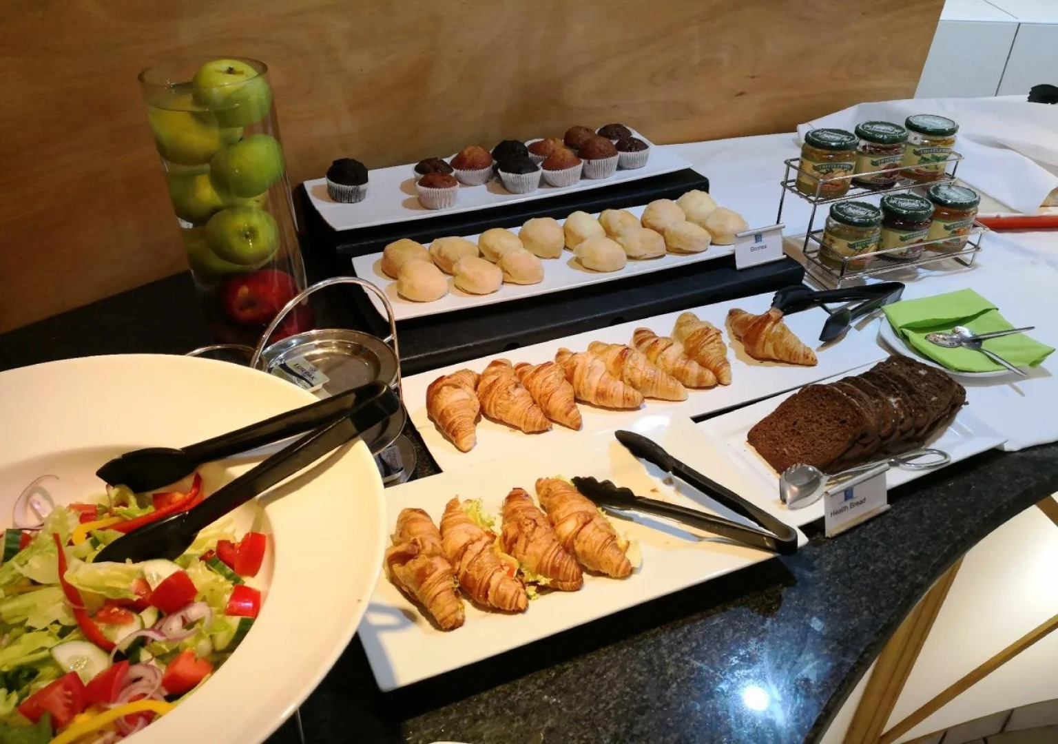 Gooderson Tropicana Hotel