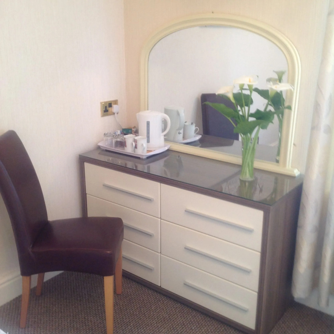 The Linroy Bed and Breakfast Skegenss