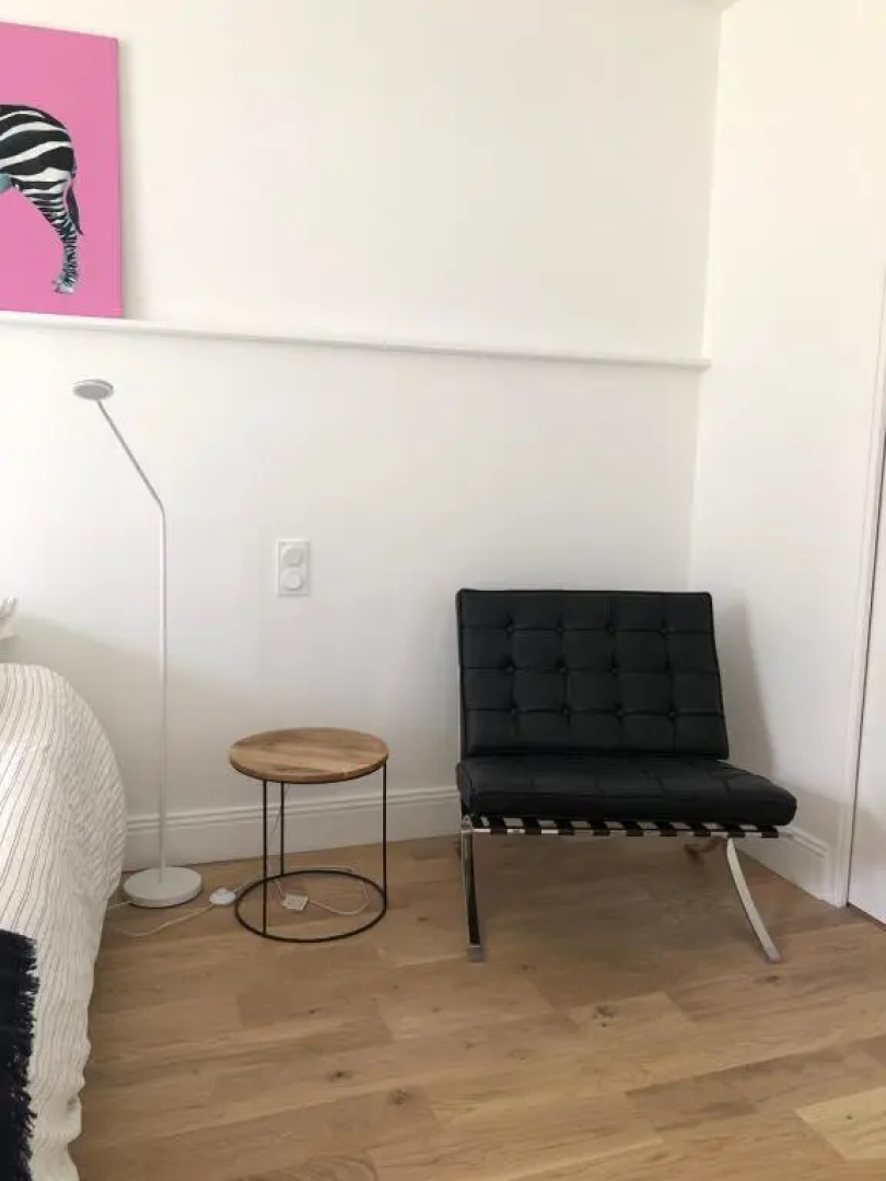 Chambre indépendante au Manoir de la Célinais côté jardin