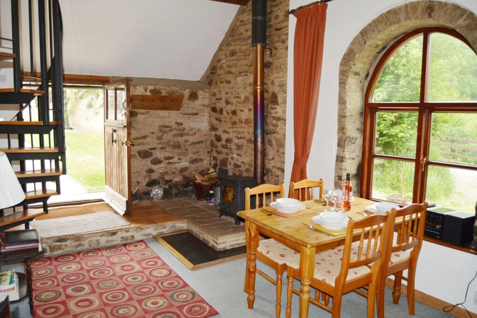 Pet-friendly spacious barn conversion in Exmoor National Park