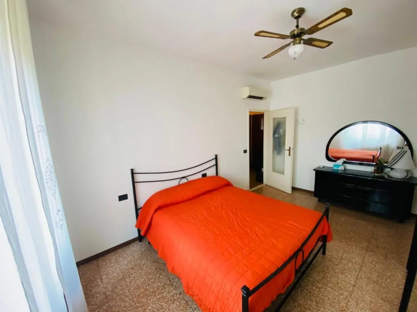 Cozy 2-bedrooms Apartment Fully-equipped Kitchen