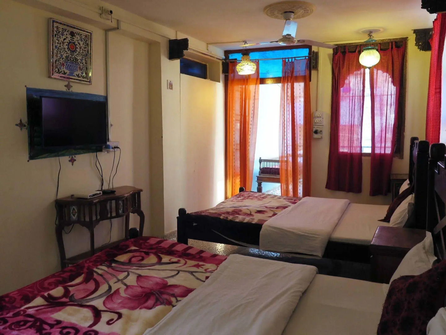 Yogi Guest House