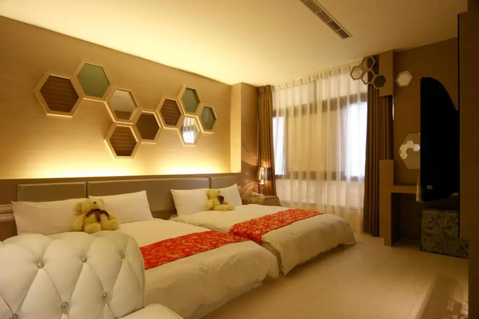 Tan Hui Modern Hotel