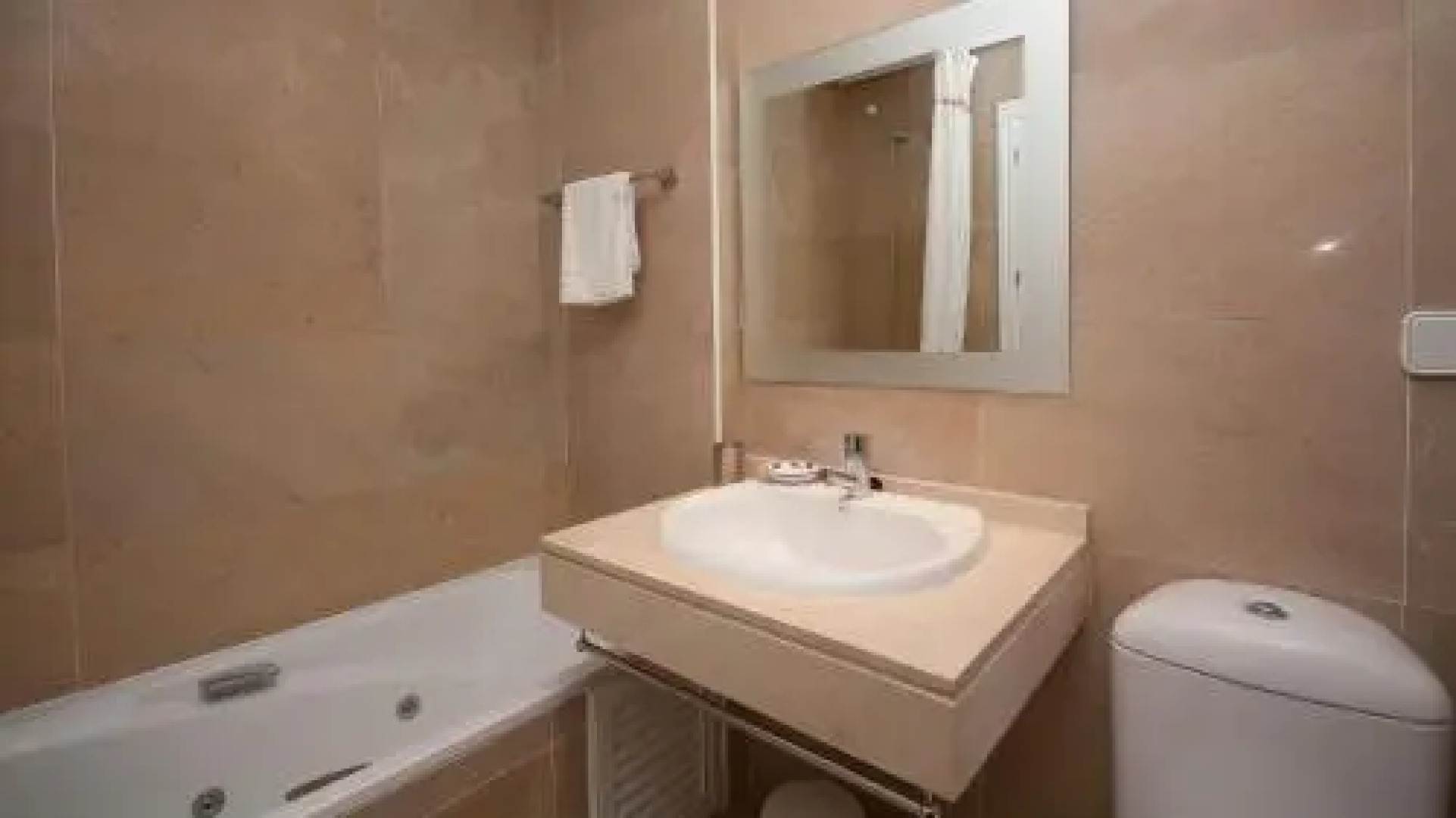 Duquesa Suite apartemento 2099