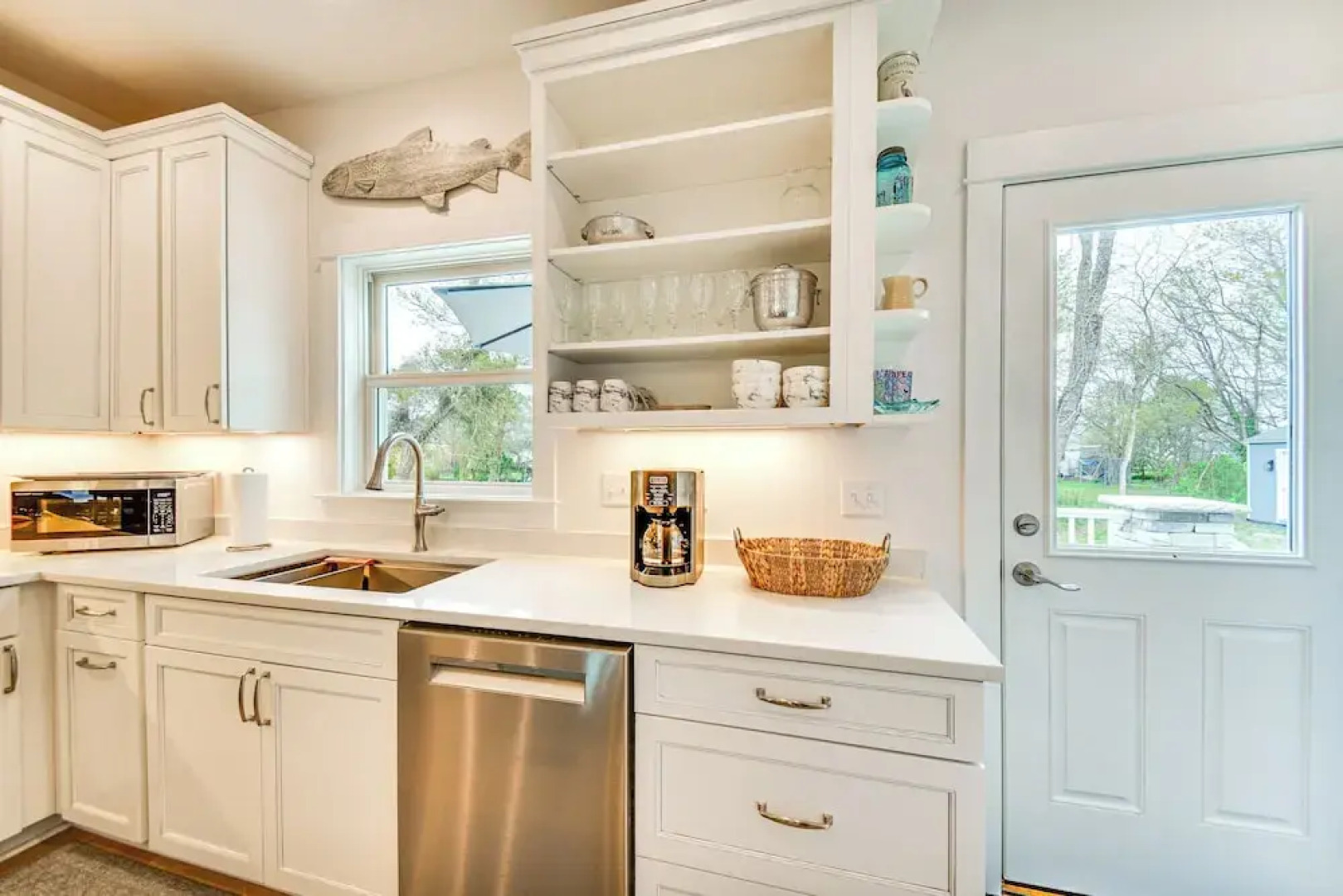 Walk to Beach & Central Park: Home in Cape Charles