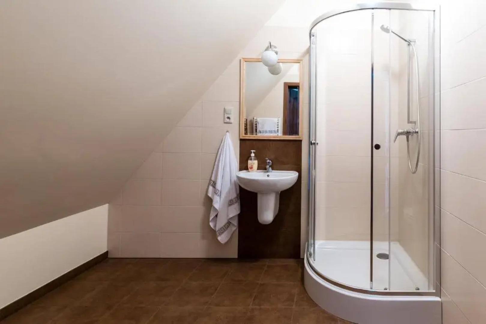 Gospodarstwo nad jeziorem