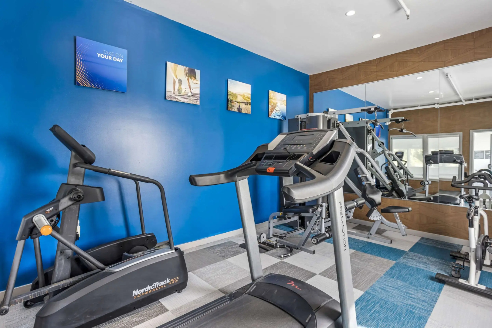 Comfort Inn & Suites Harrisburg-Hershey North