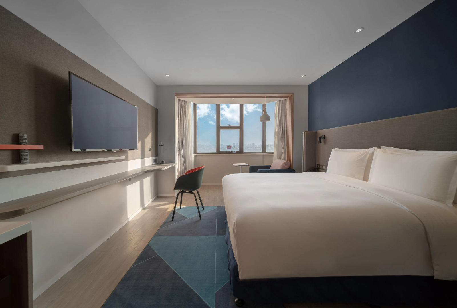 Holiday Inn Express Shanghai Jinqiao Central by IHG