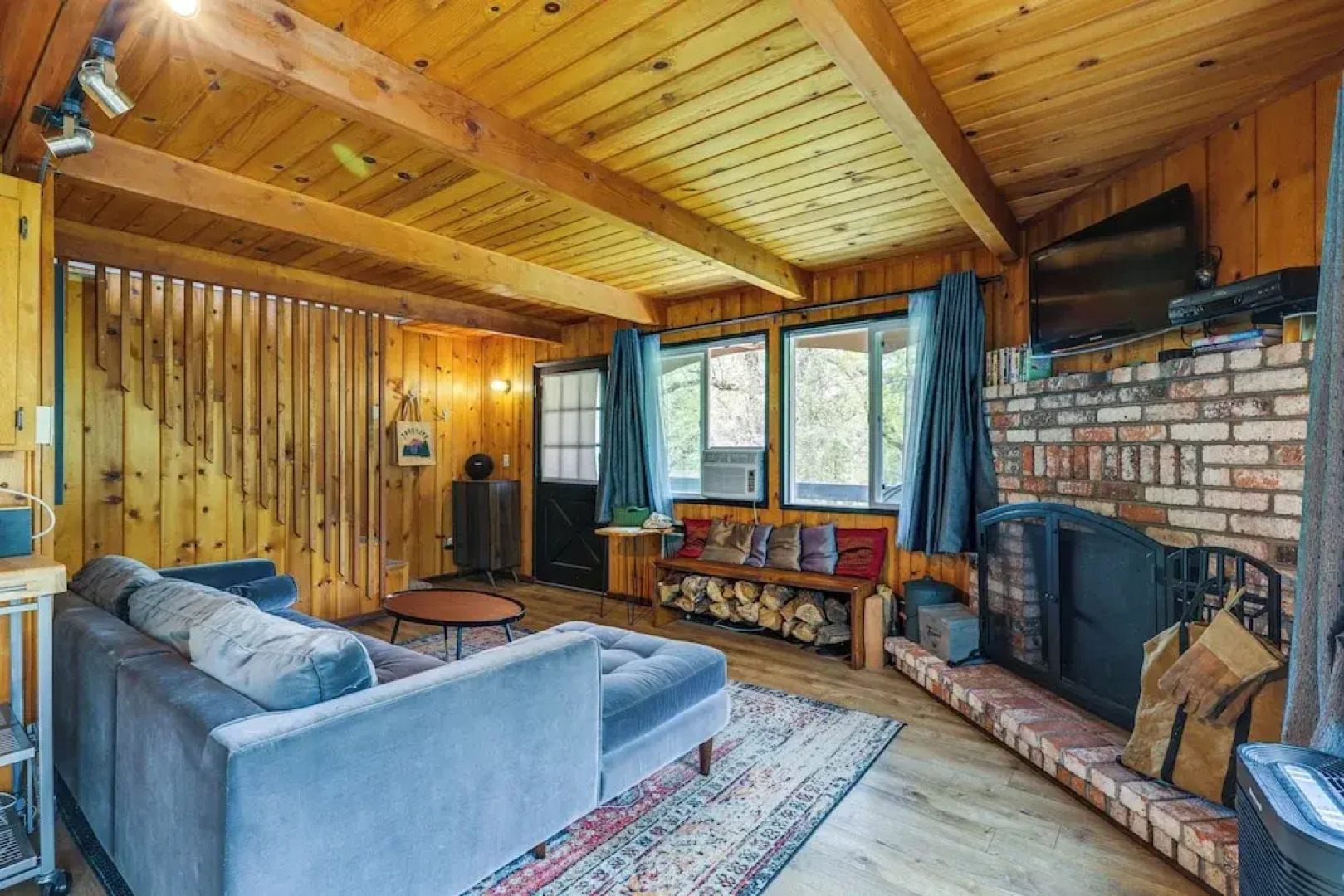 Groveland Vacation Rental ~ 24 Mi to Yosemite!