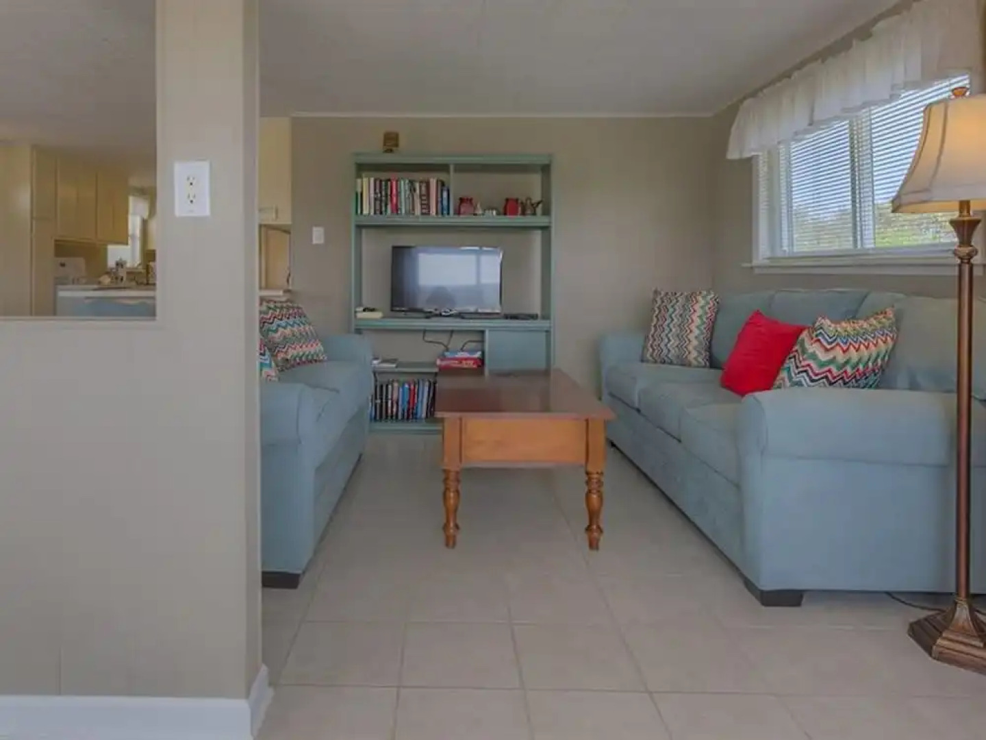 Seashell Cottage by Meyer Vacation Rentals