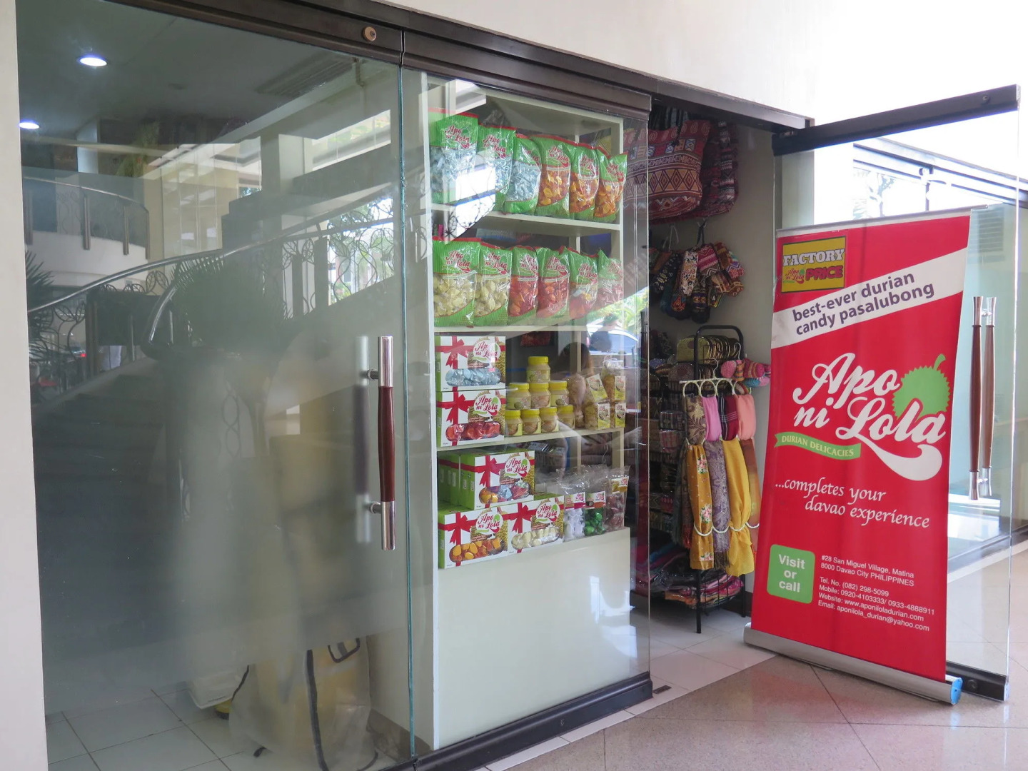 The Pinnacle Hotel and Suites