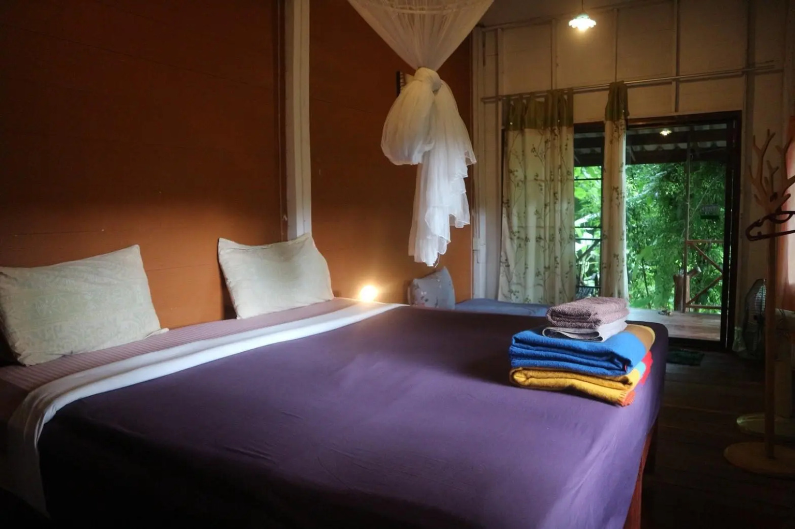 Mae Win Guest House and Resort