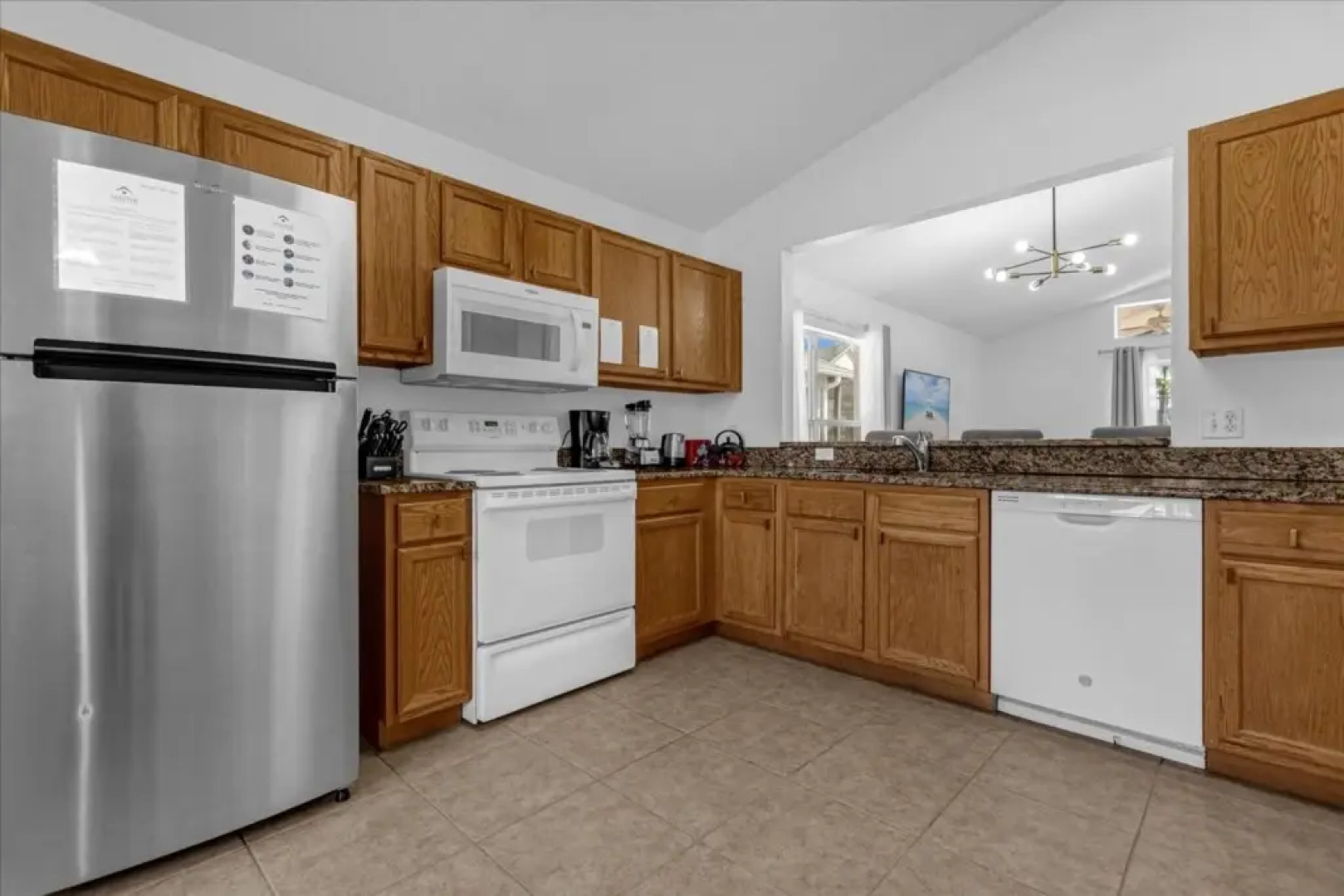 3 Bedrooms / 2 Bathrooms / Lake Berkley (1076 LB), Kissimmee, US