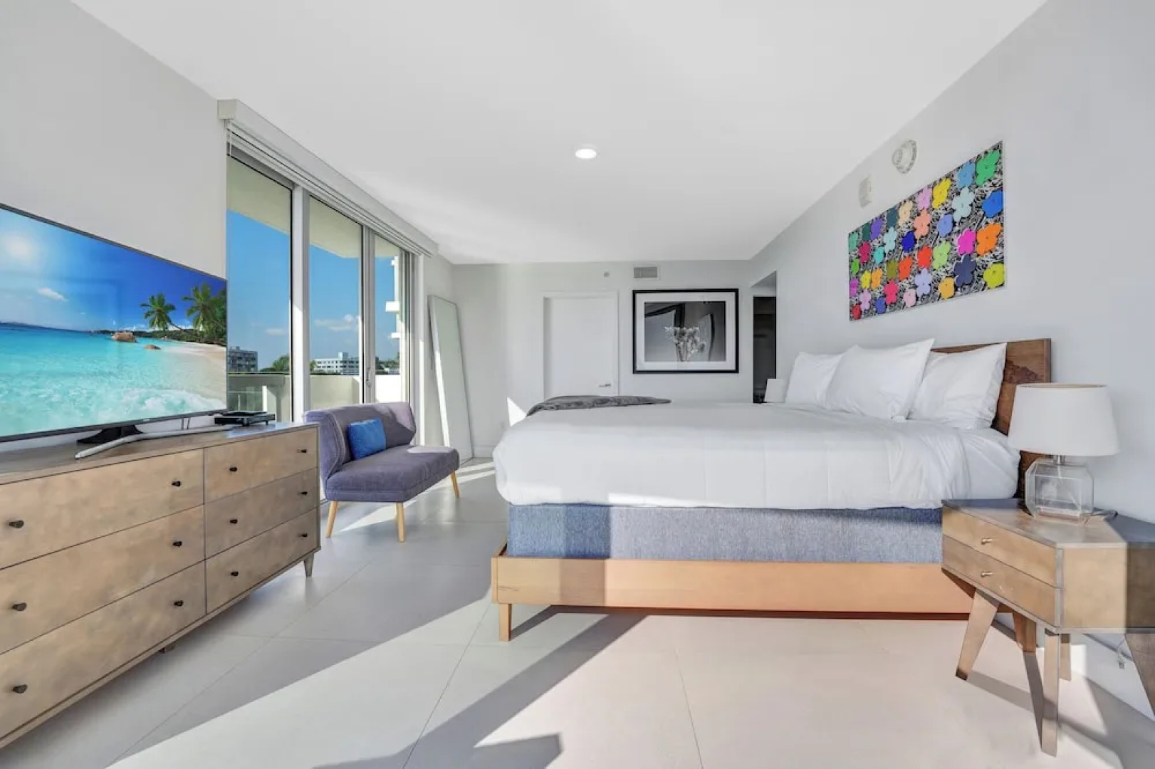 Stunning 2BR 2BA  Bay Harbour with Pool