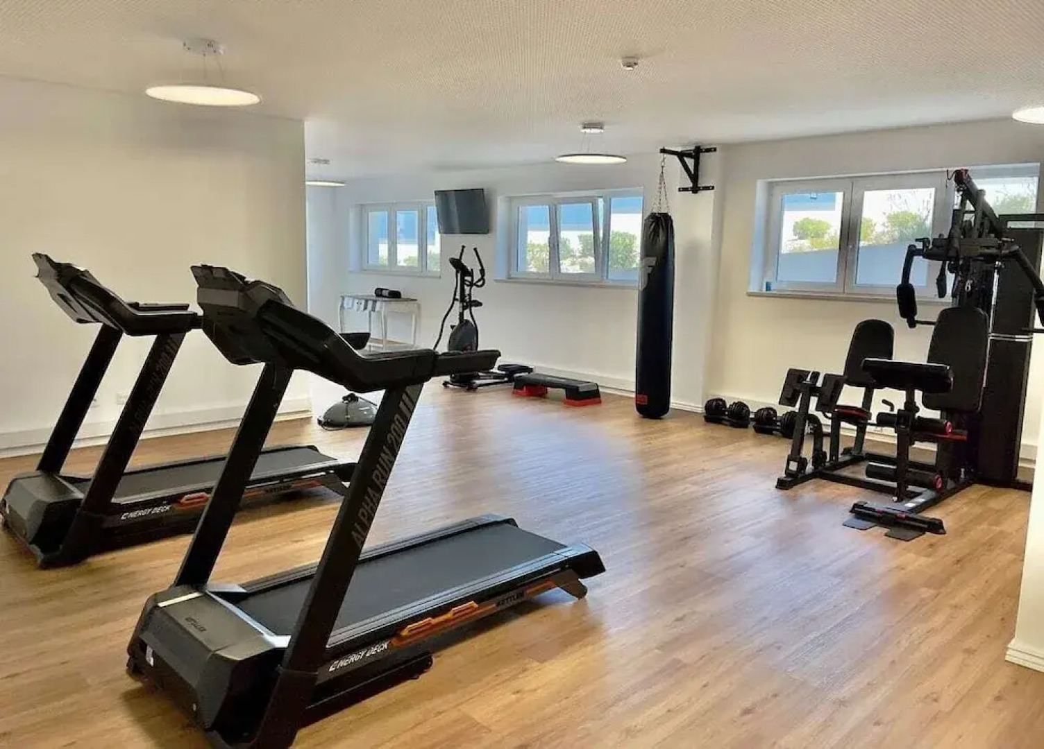 Ocean View Apartments - Ocean View