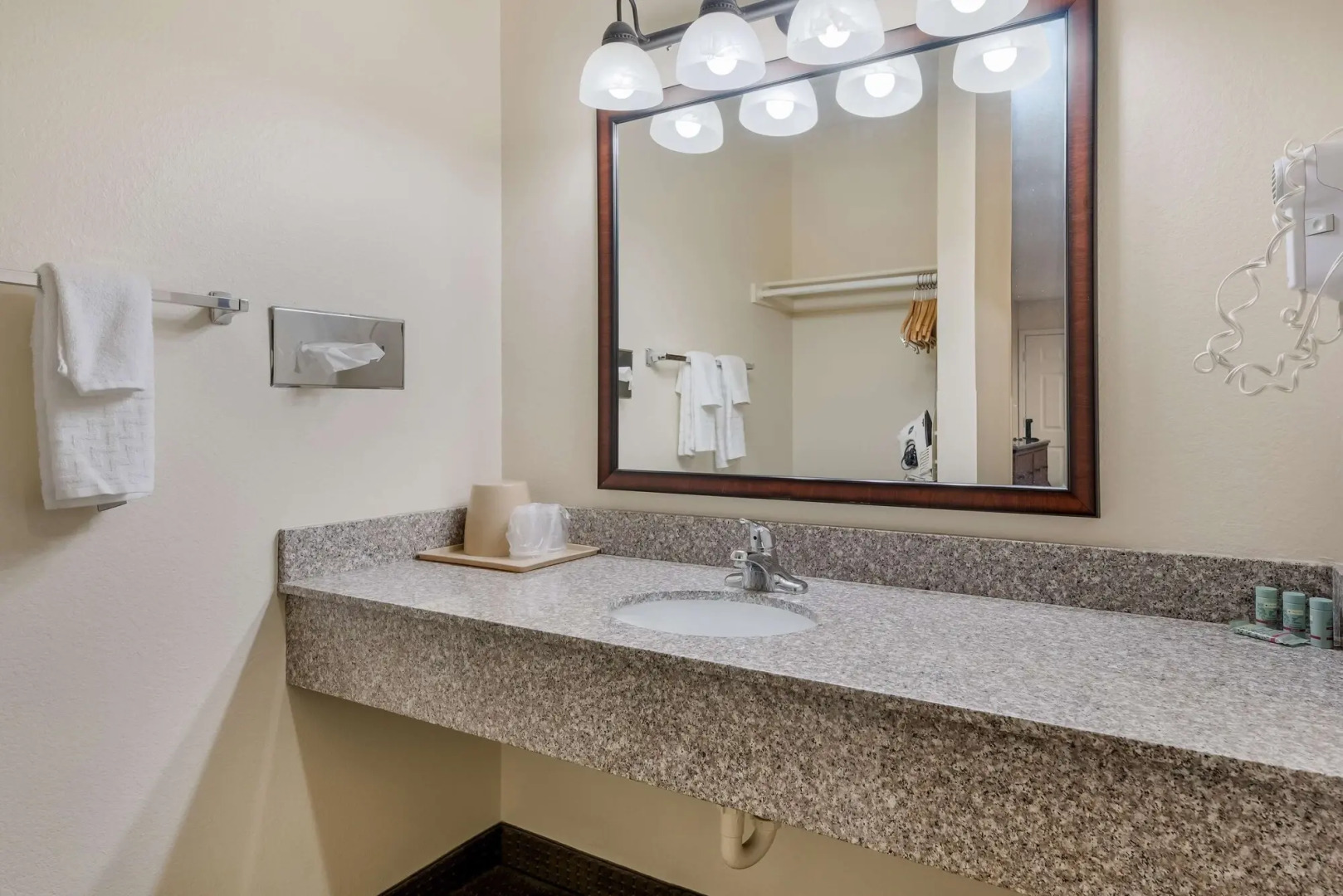 Best Western Sunrise Inn