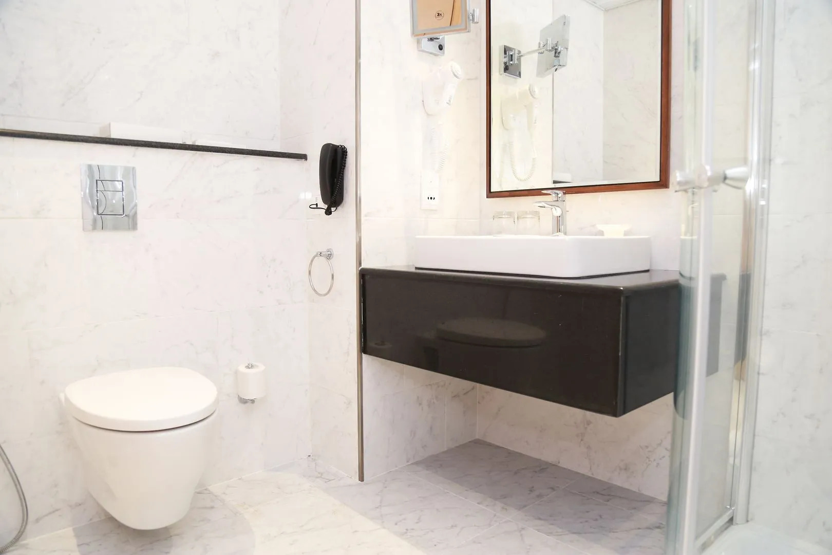 Top Ayla Ibri Hotel And Mall