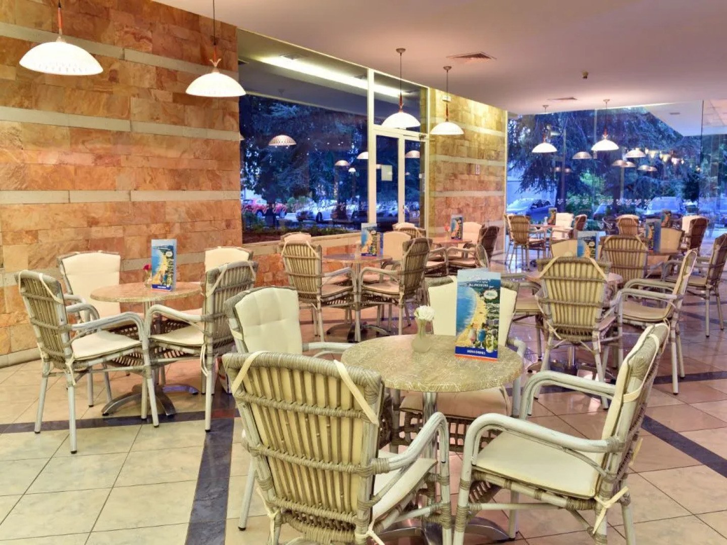 Отель Laguna Garden