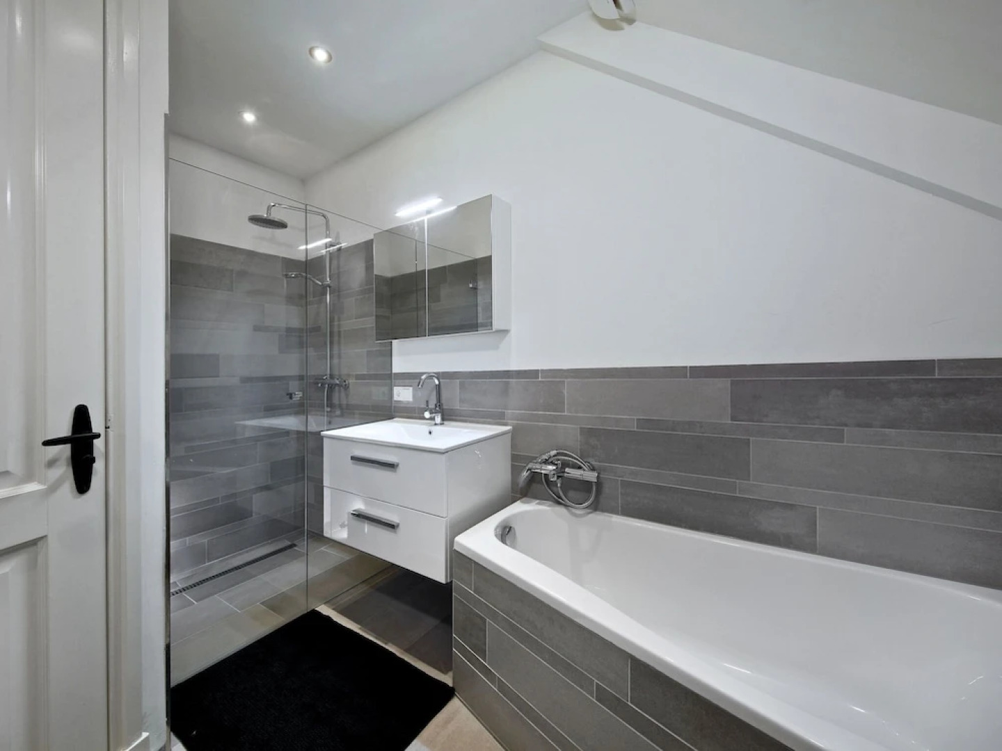 Captivating Holiday Home in Slenaken With Garden