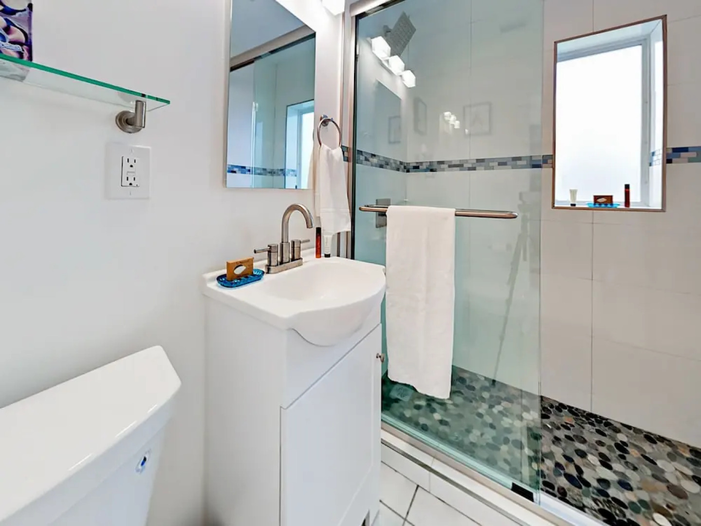 232 NW 23 Street Townhouse Entire House 4 Bedrooms 4 Bathrooms Townhou