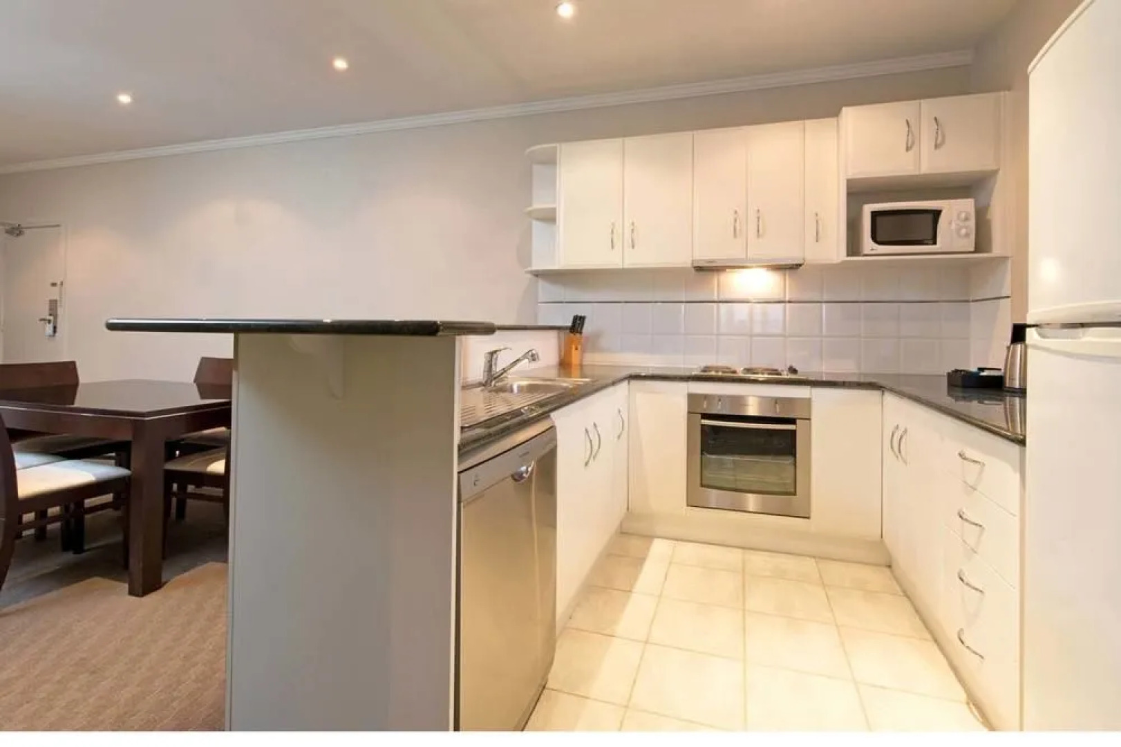 Pacific International Apartments Adelaide