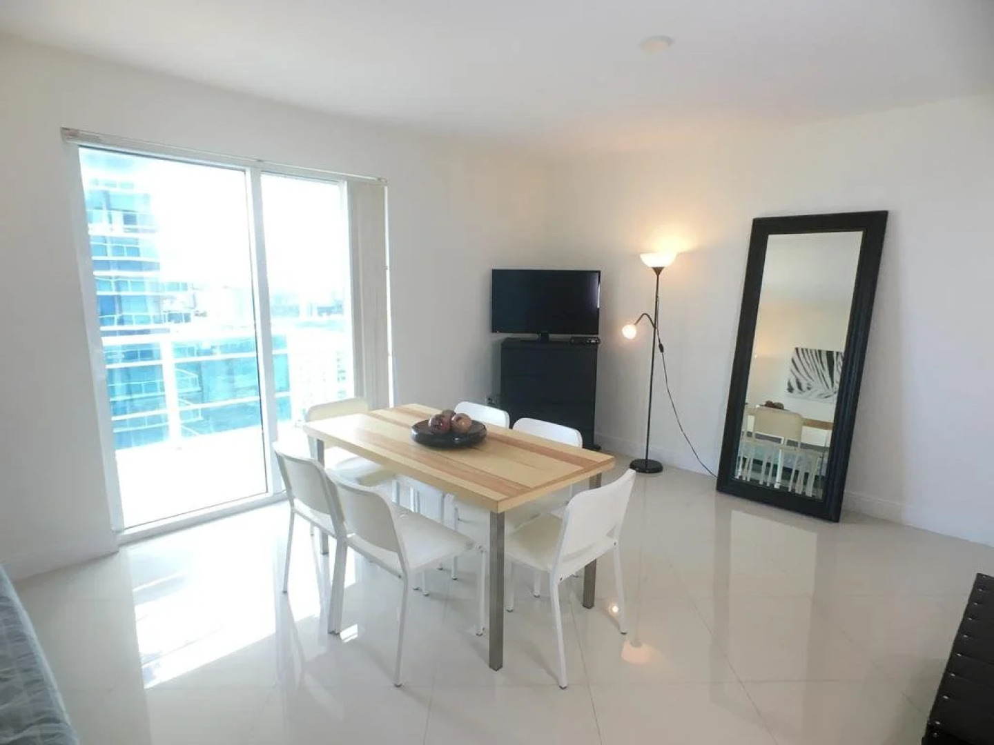 Miami 4Days - One Broadway