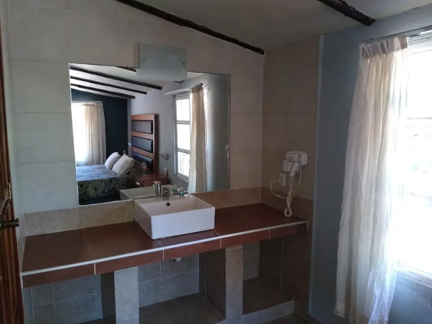 Hotel Hacienda Coyotes