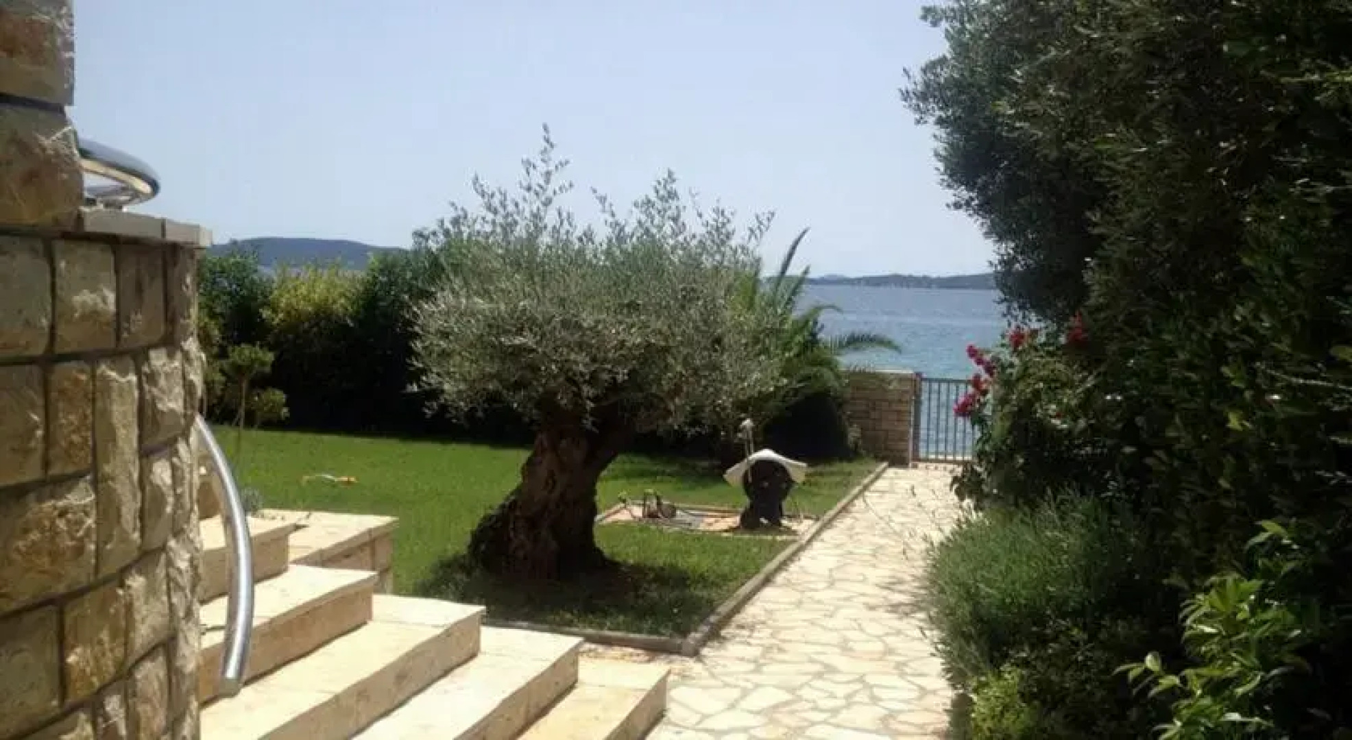 Apartments Pisačić