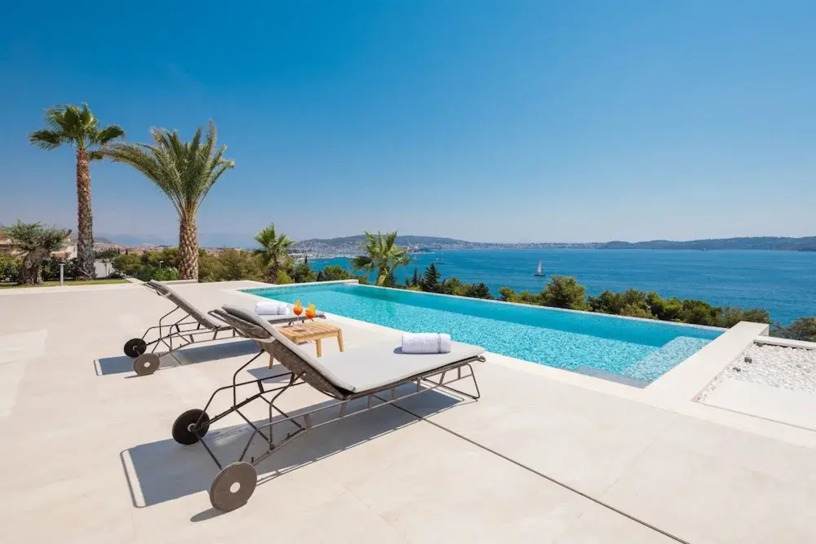 Ultraluxury Villa Elyzeum