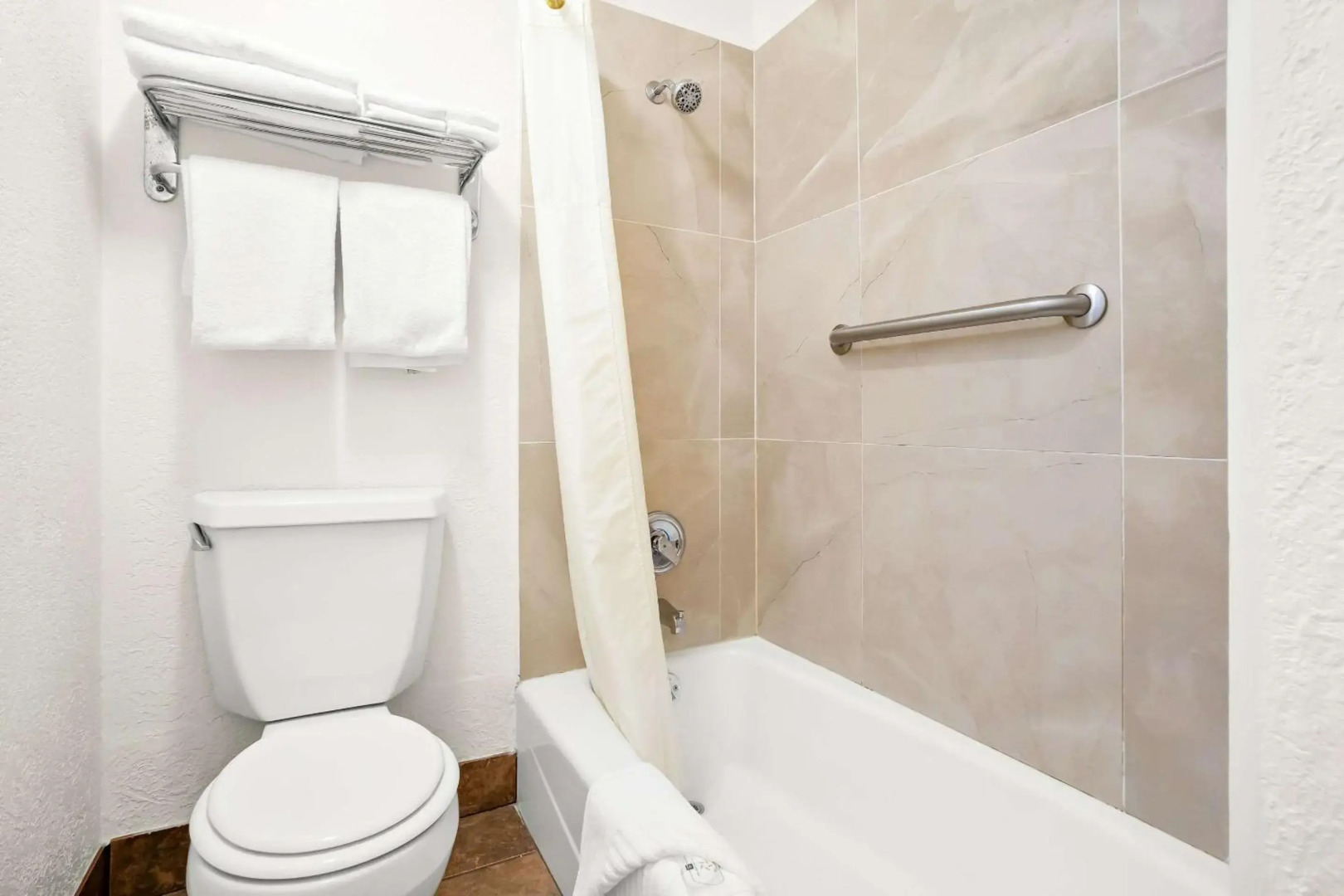 Quality Inn Port Angeles - near Olympic National Park