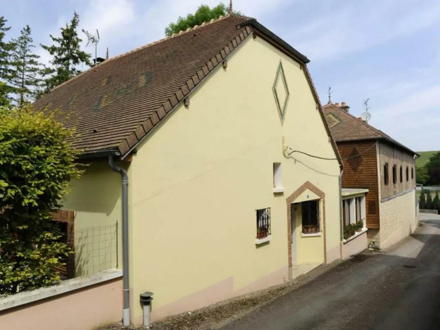 Gîte Balnot-sur-Laignes, 3 pièces, 6 personnes - FR-1-543-15