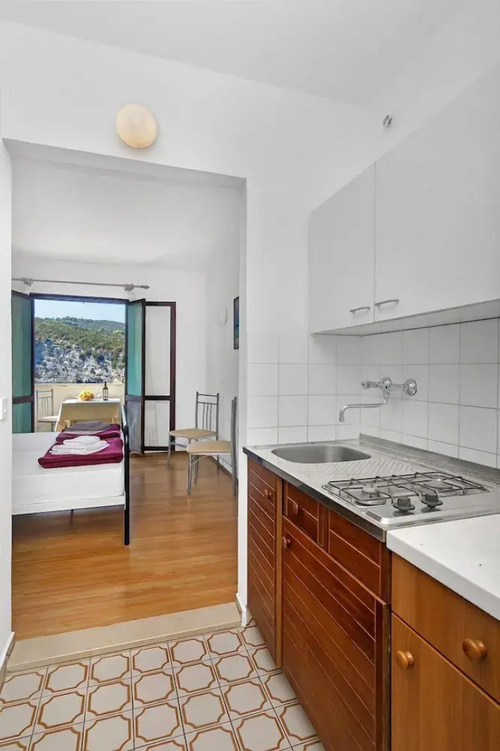 Igor - 5 m From Beach - SA3