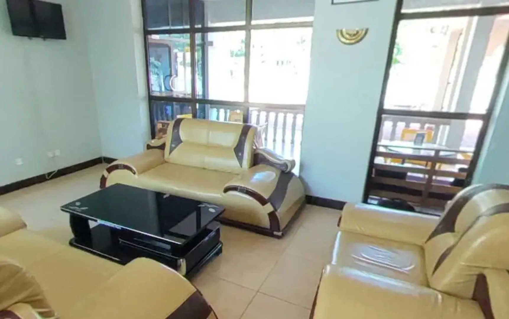 New Coffee Tree Hotel