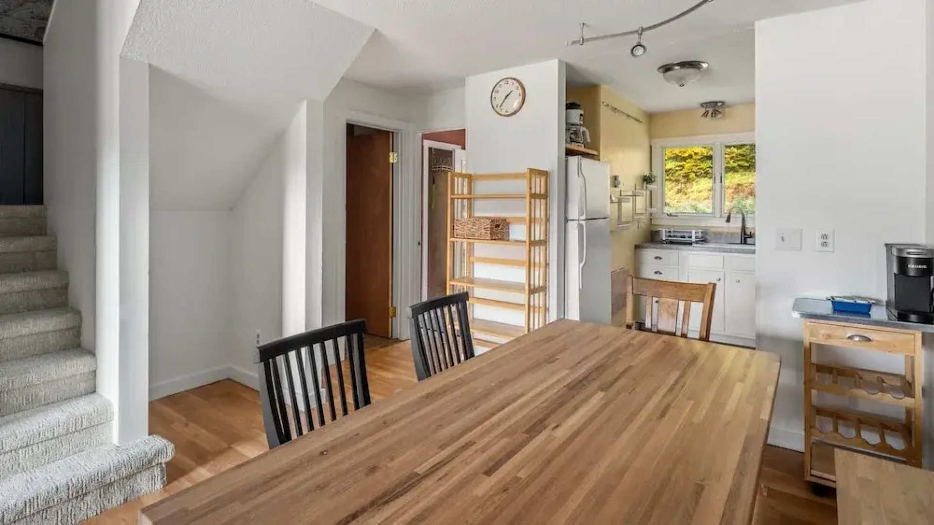 Bolton Condo 3 Bedroom Condo by RedAwning