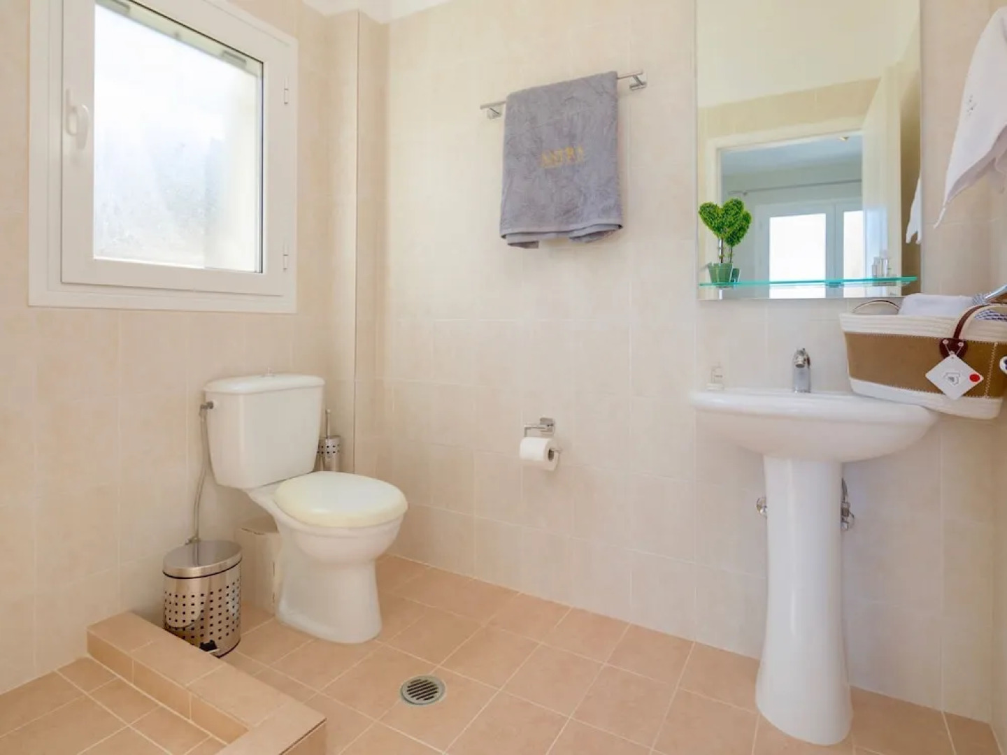 Modern Villa in Volimes with Pool And Parking