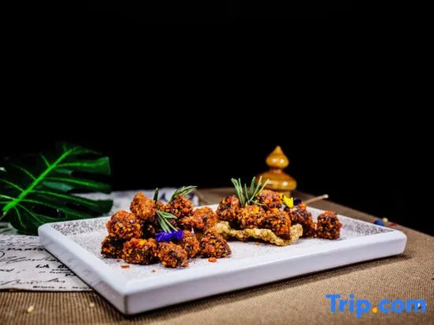 Huang He  International   Hotel