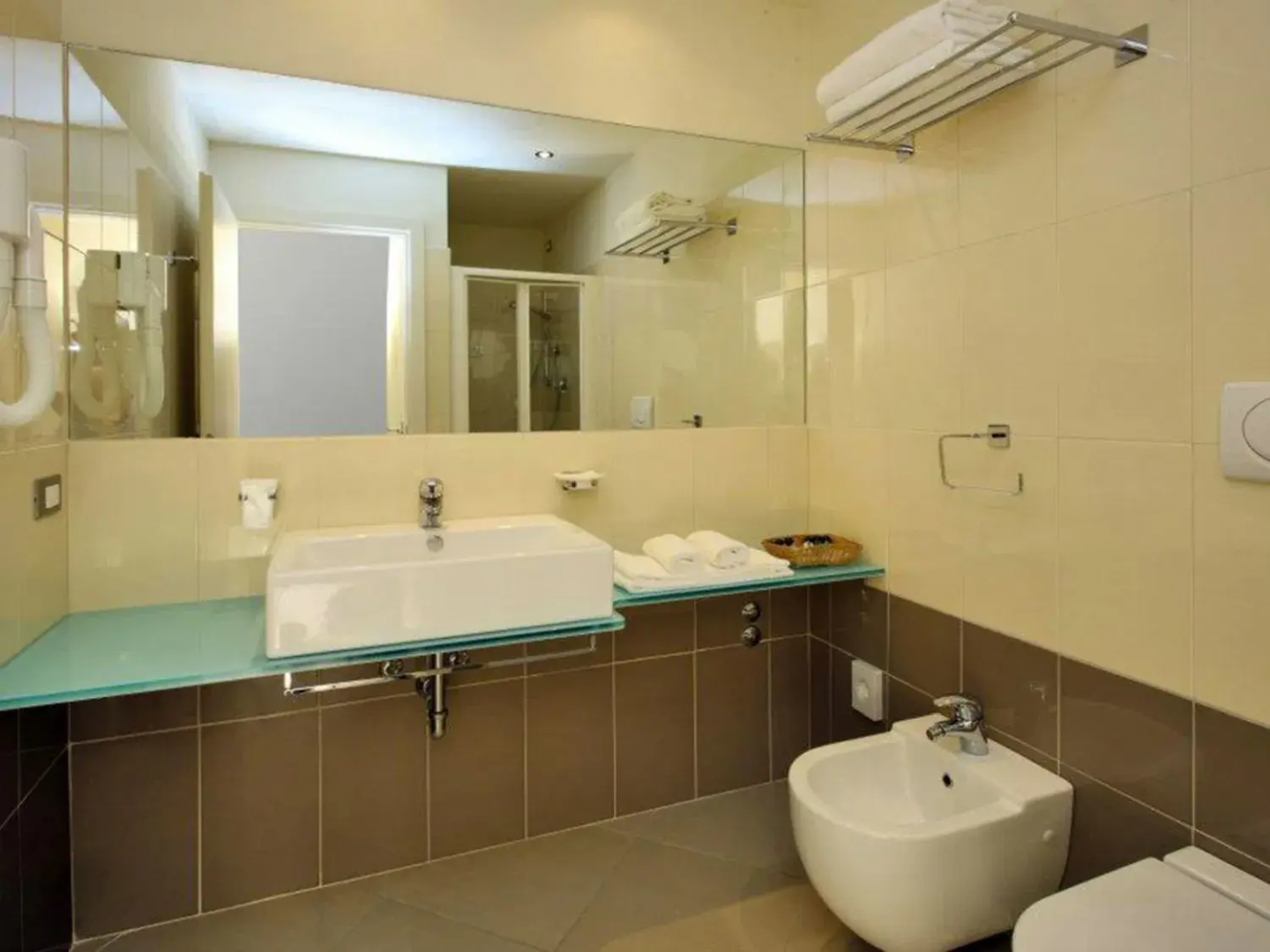 Noha Suite Hotel