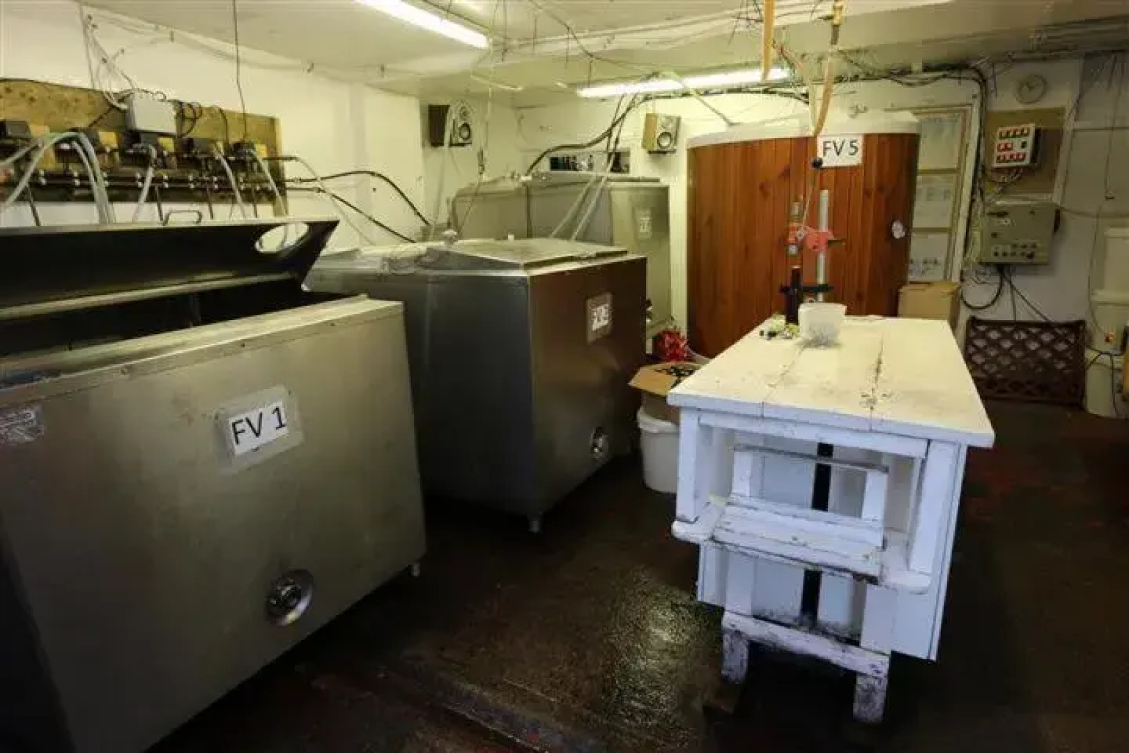 Strands Hotel/Inn & Micro Brewery