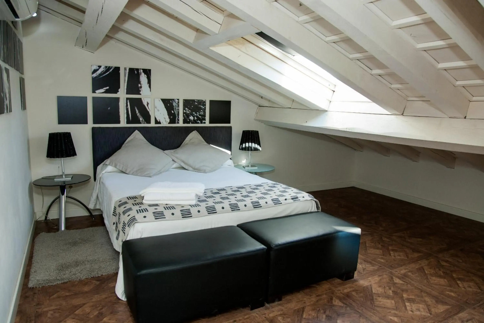 Posada Real Abadia San Martin