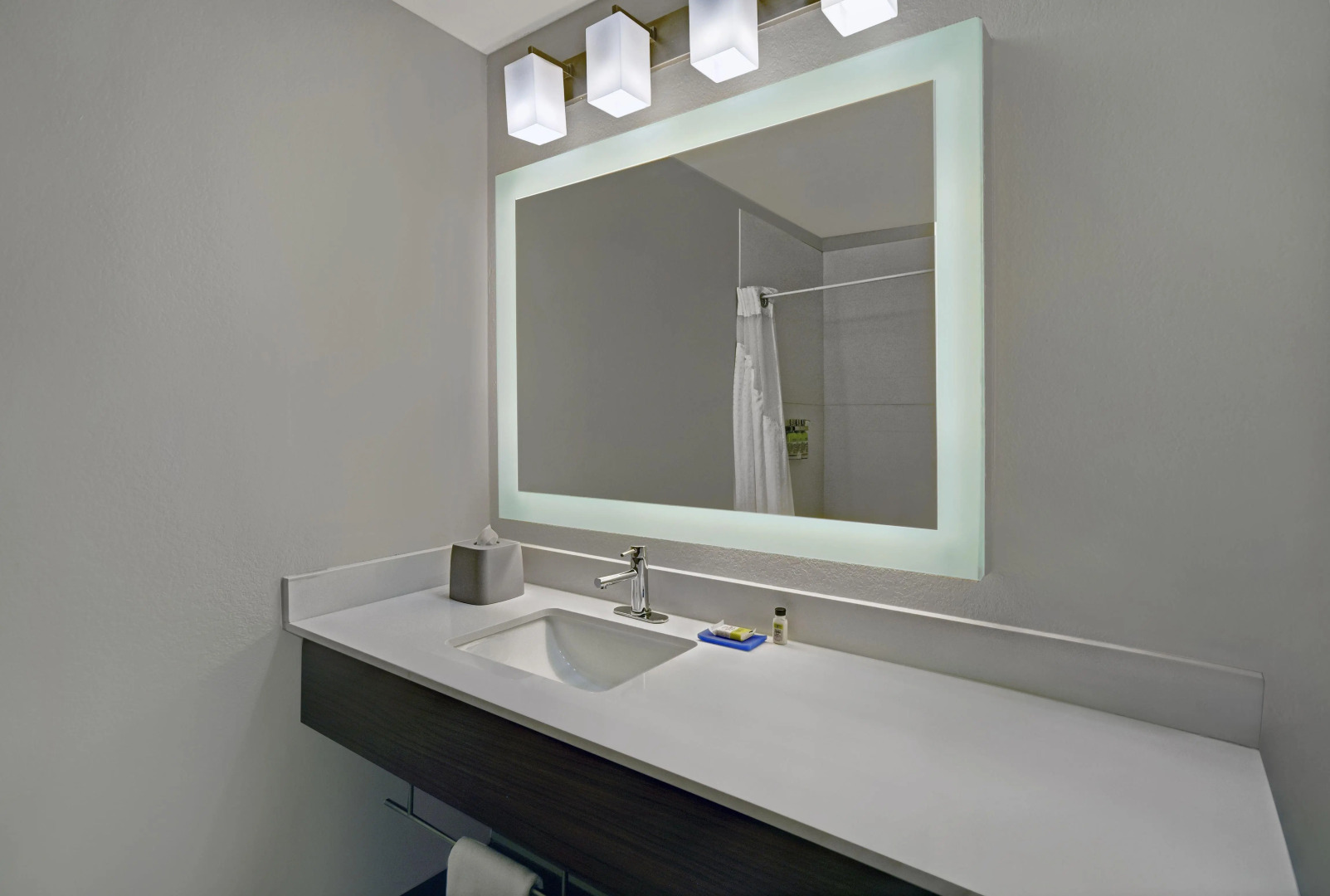 Holiday Inn Express Adrian by IHG