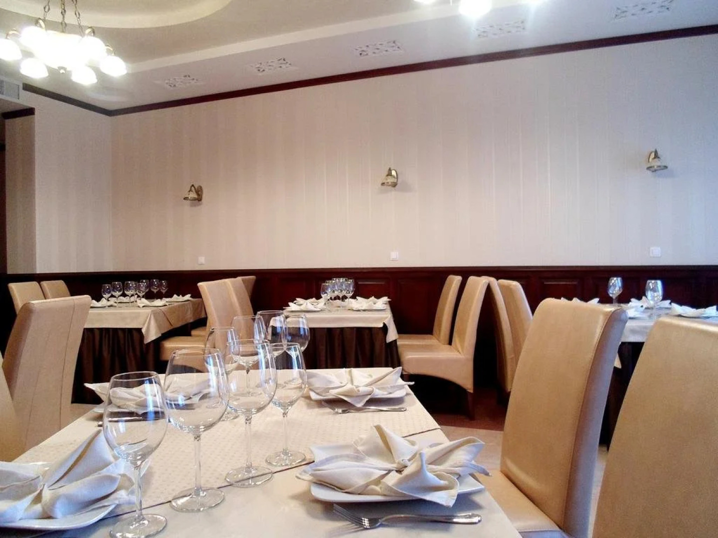 H & K Imperial Plus Hotel