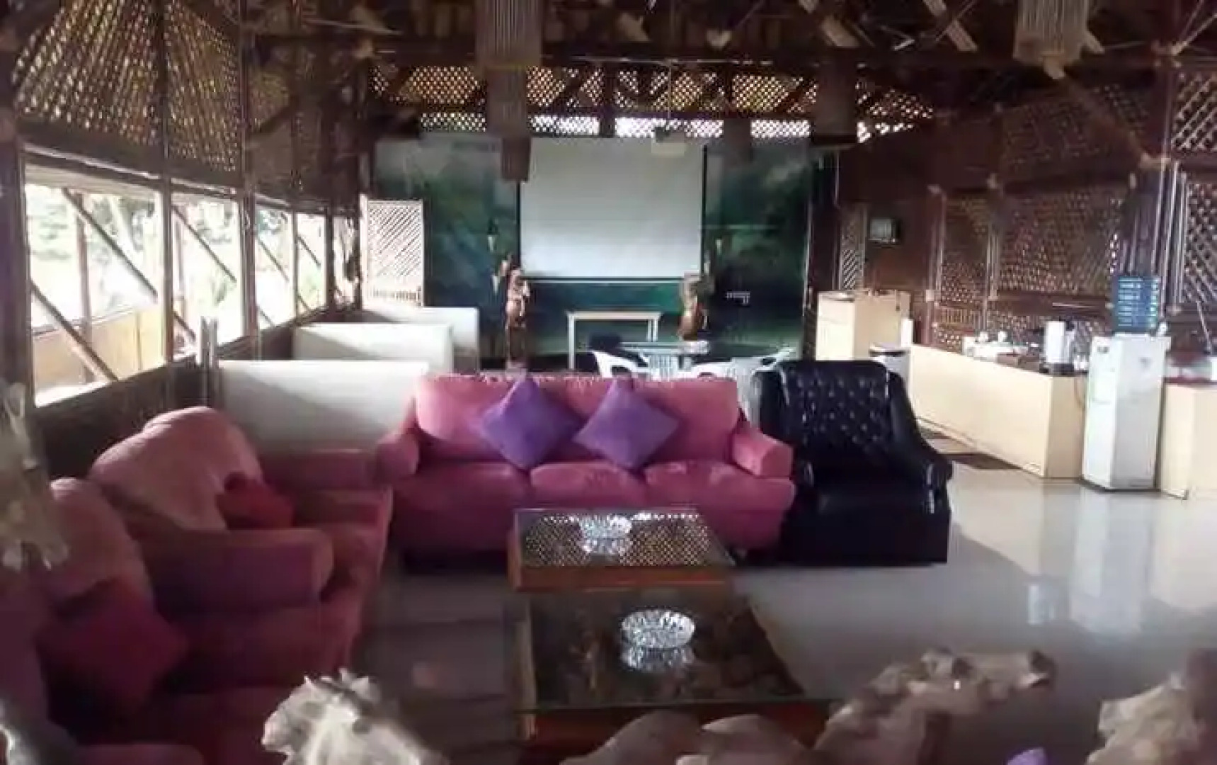 Bukit Cikahuripan Resort