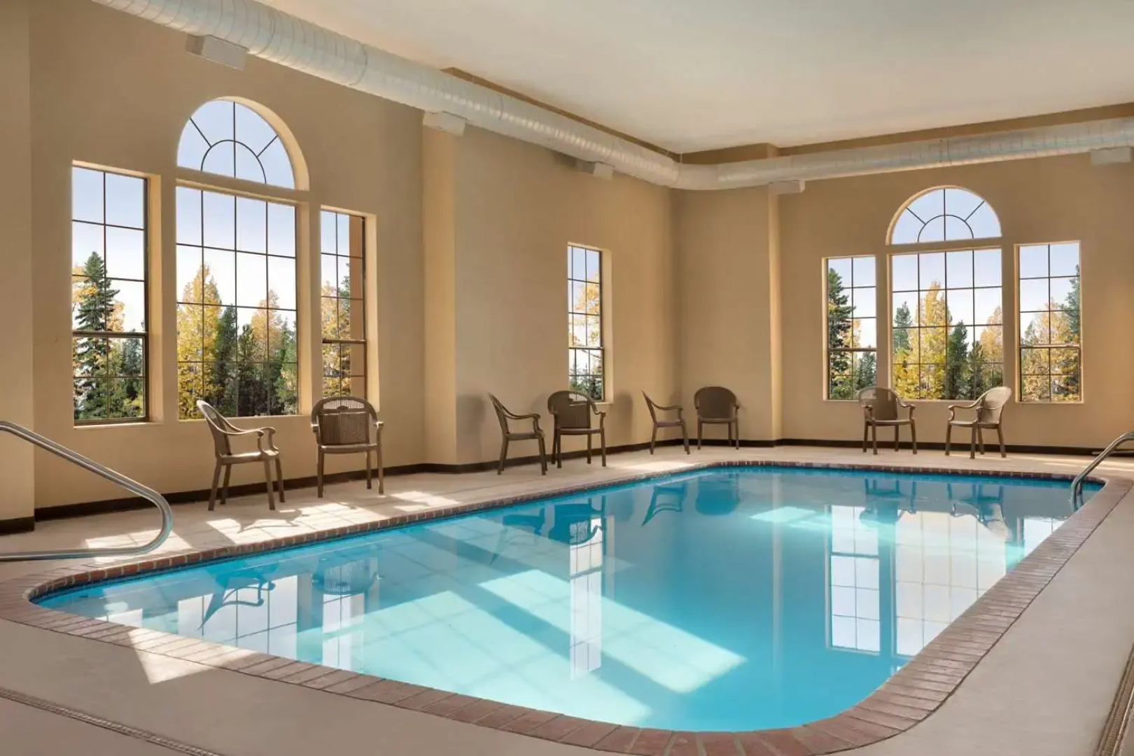 Super 8 Olive Branch