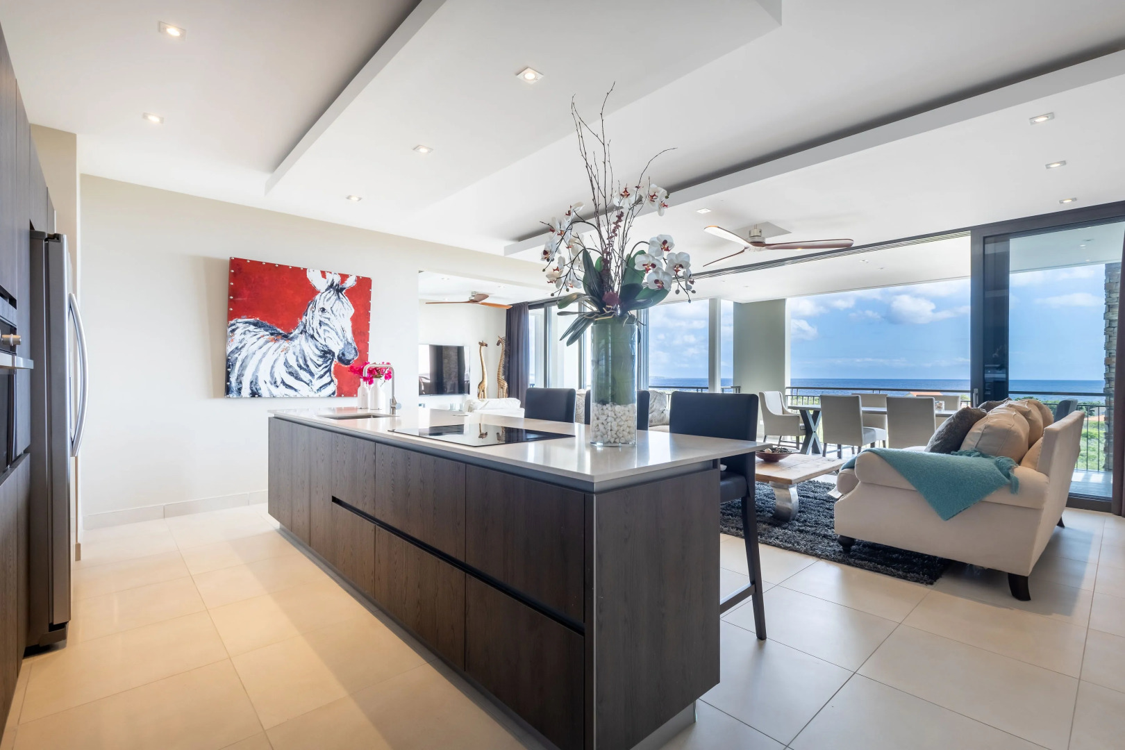 Chic, Panoramic Penthouse - Spectacular  270 ° Ocean View